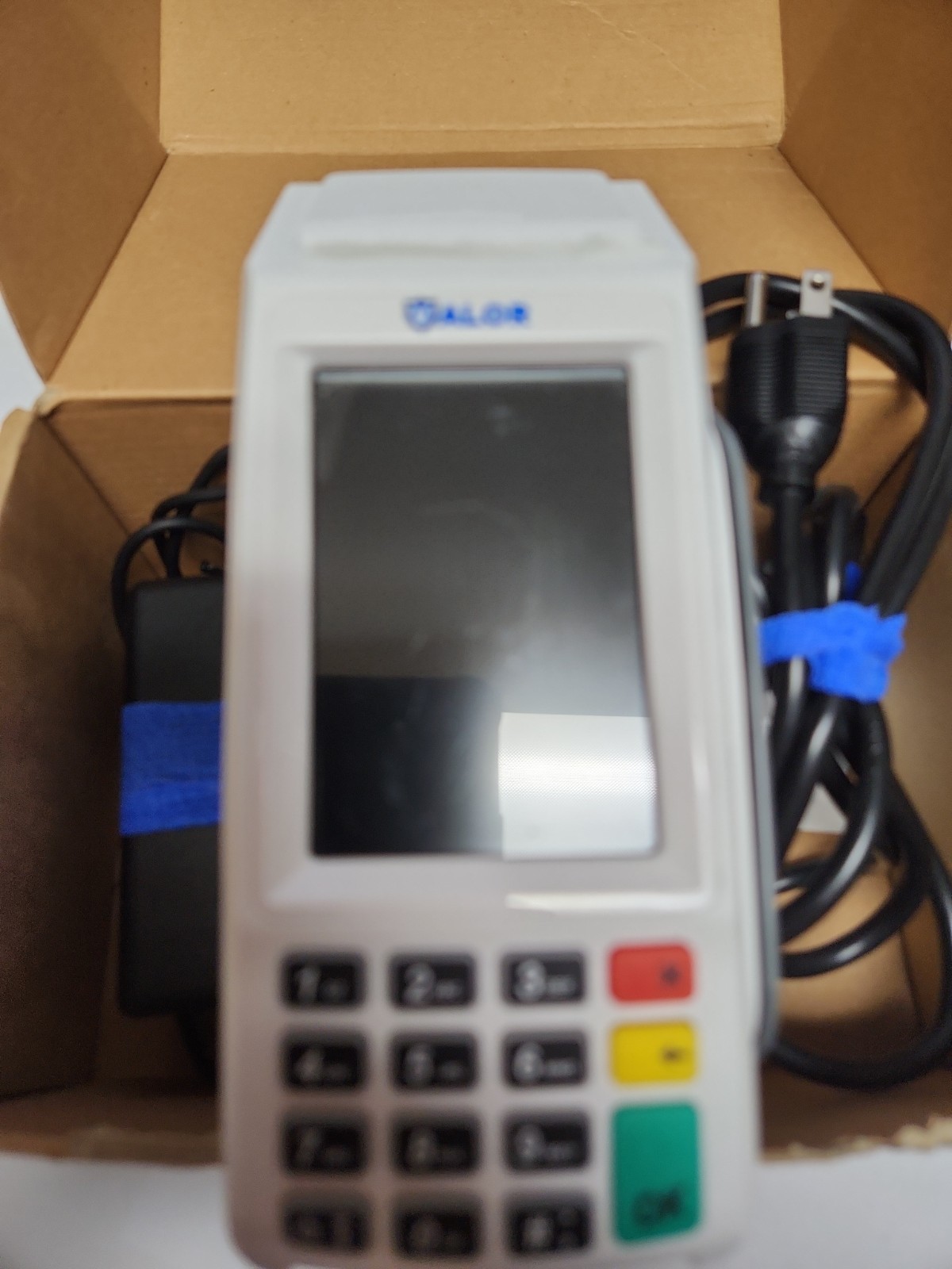 Valor VL100 Wired Credit Card Terminal POS Reader w/ Power Adapter