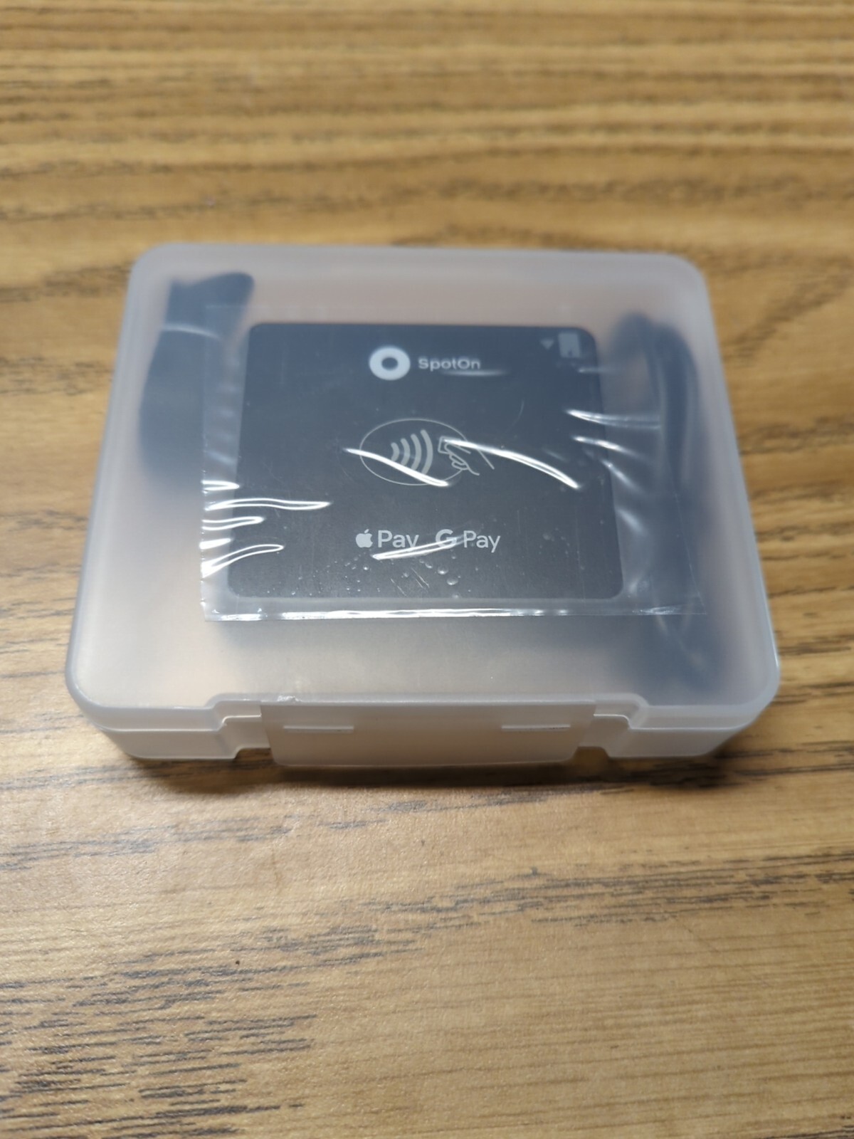BBPOS Chipper BT Bluetooth Magstrip / EMV / NFC Card Reader CHB22