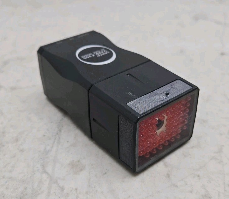Omron V400-F350 2D Bar Code Reader Used Read Cracked Housing See Pictures