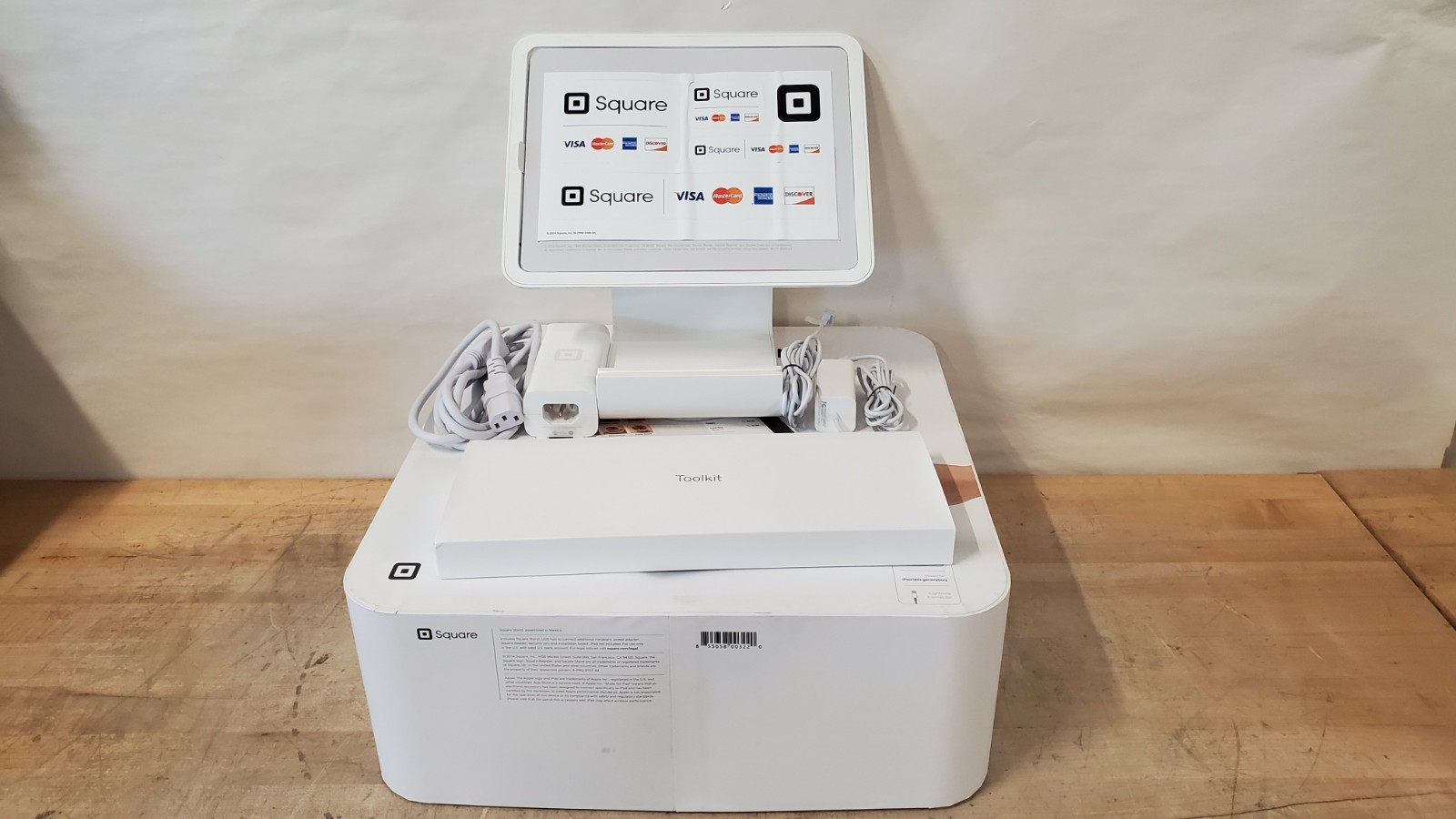 Square POS System for iPad 4th Gen, Unused