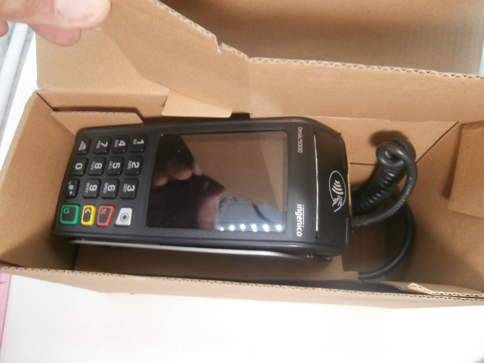 Ingenico Desk 5000 PCA3331037C/TCA3331037C Payment Terminal Untested Appears New
