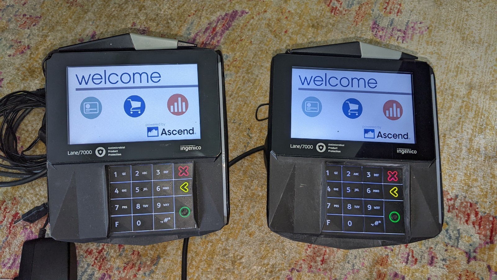 2 Ingenico Lane 7000 Payment Terminals, pre owned in good working cond!