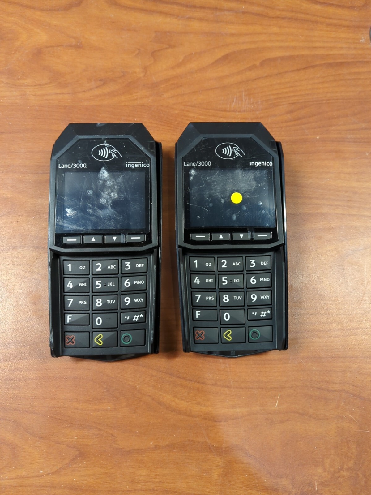 LOT OF 2 Ingenico Lane 3000