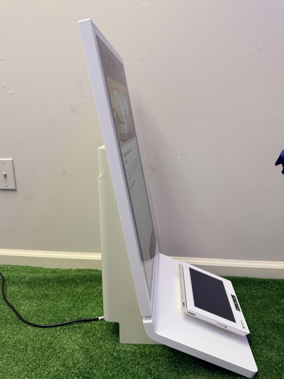 Clover S506 Self-Service POS Kiosk Dual Screen Restaurant Terminal