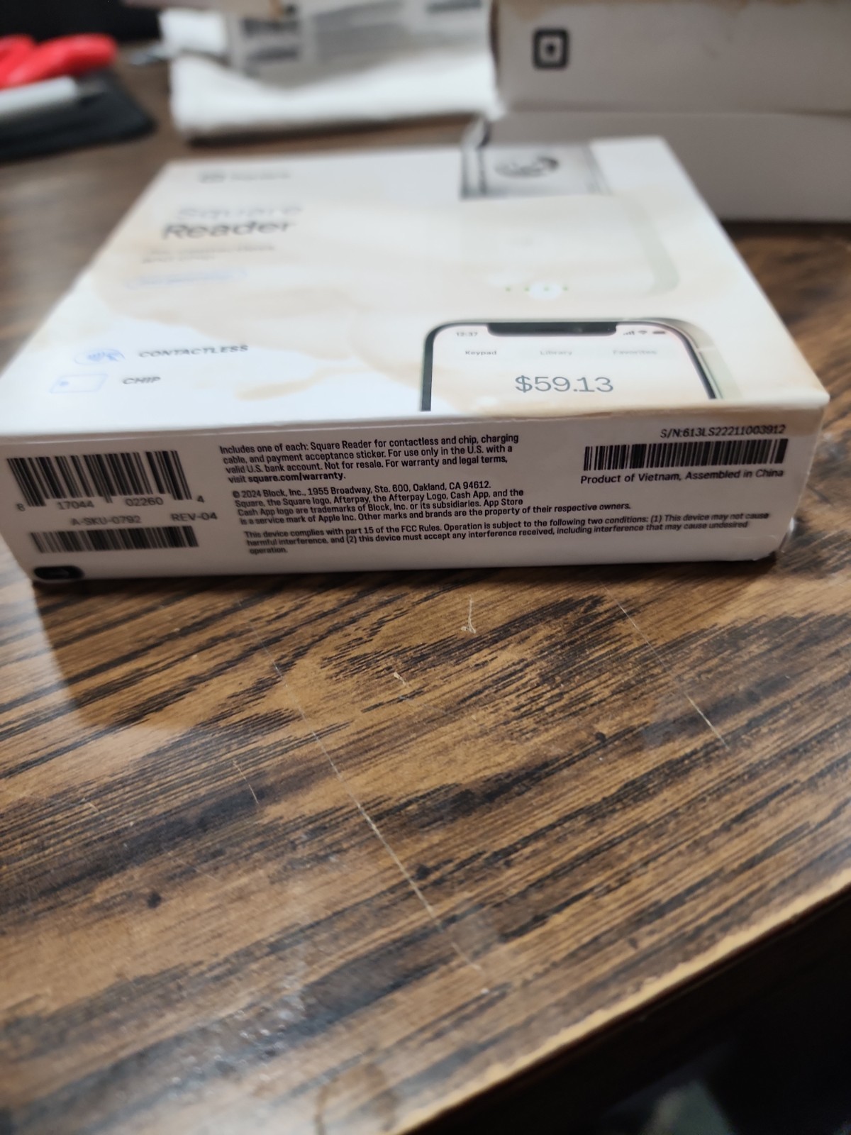 Square Credit Card Reader for Contactless Chip Machine 2nd Gen. damaged box