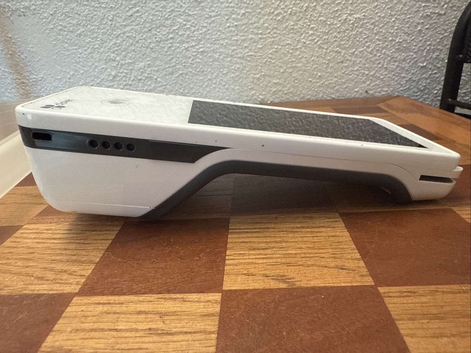 Clover Flex C403 Wireless Credit Card Terminal No Charging Adapter