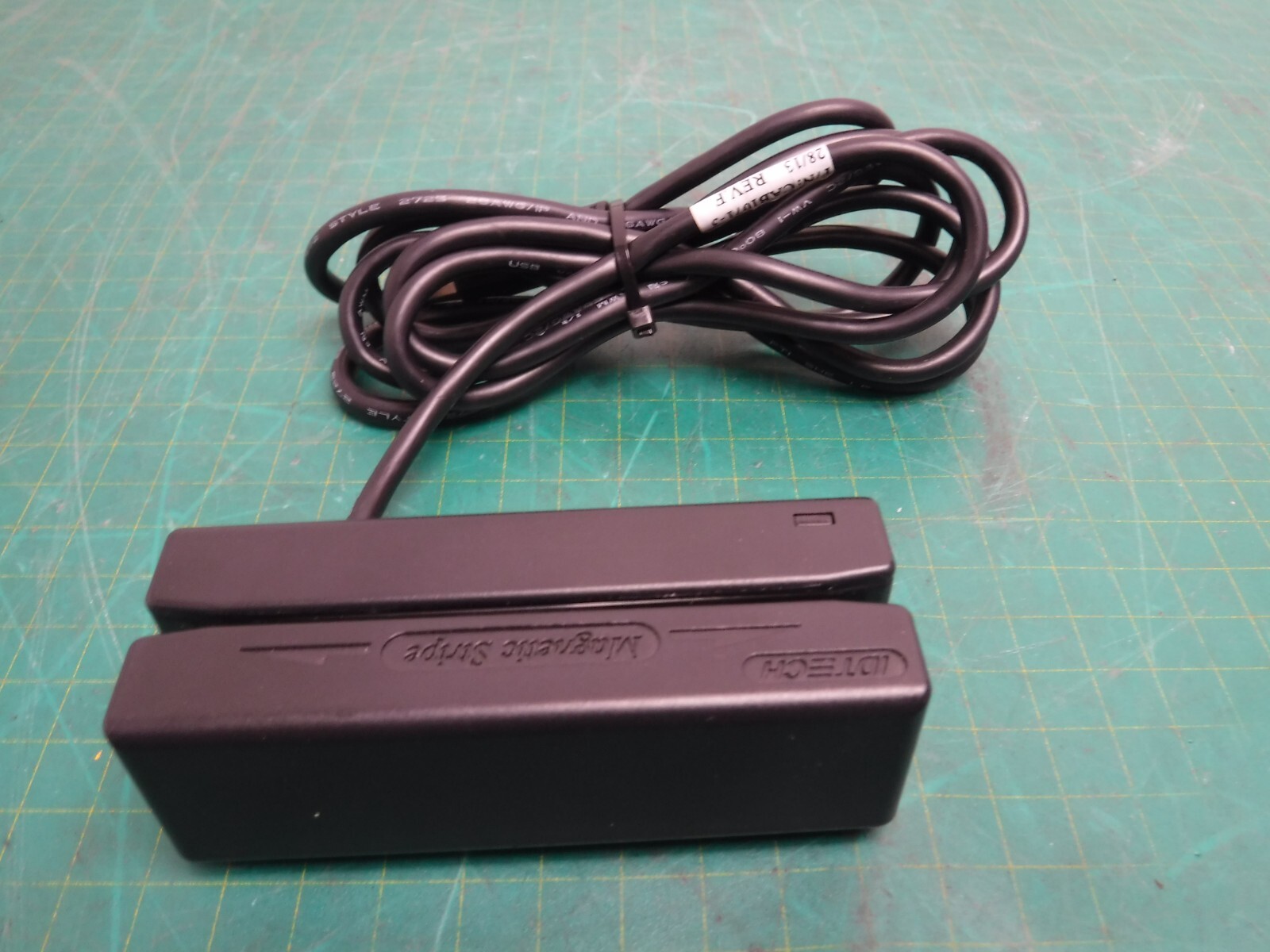ID Tech IDMB-334112B USB Magnetic Strip Reader Black TESTED WORKING
