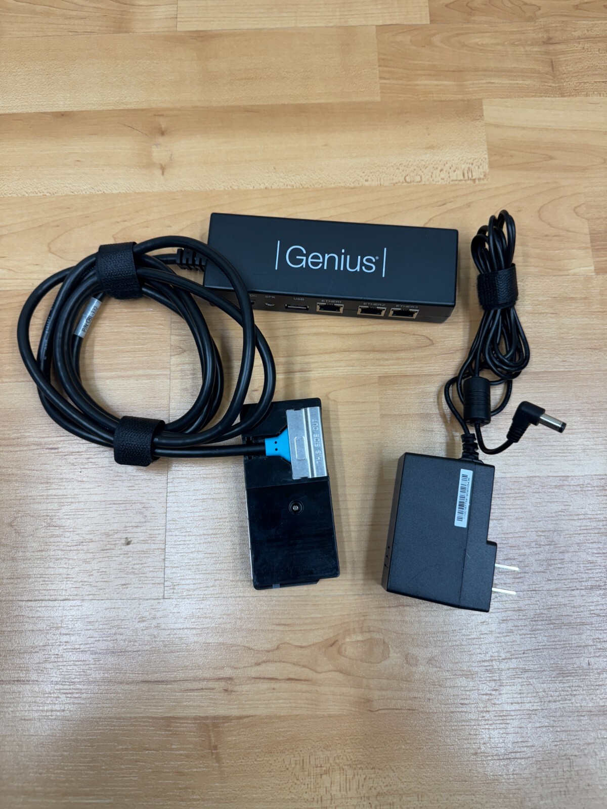 Genius Customer Engagement Platform CBL-332-003 12V Power Supply VERIFONE MX915
