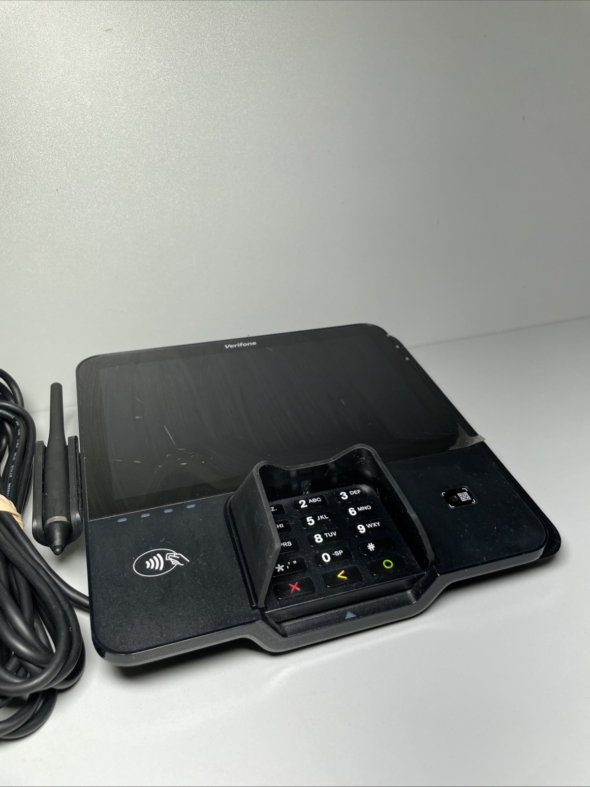 Verifone M440 Multilane Credit Card Terminal, 8″ Display M379-122-20-WWA-5