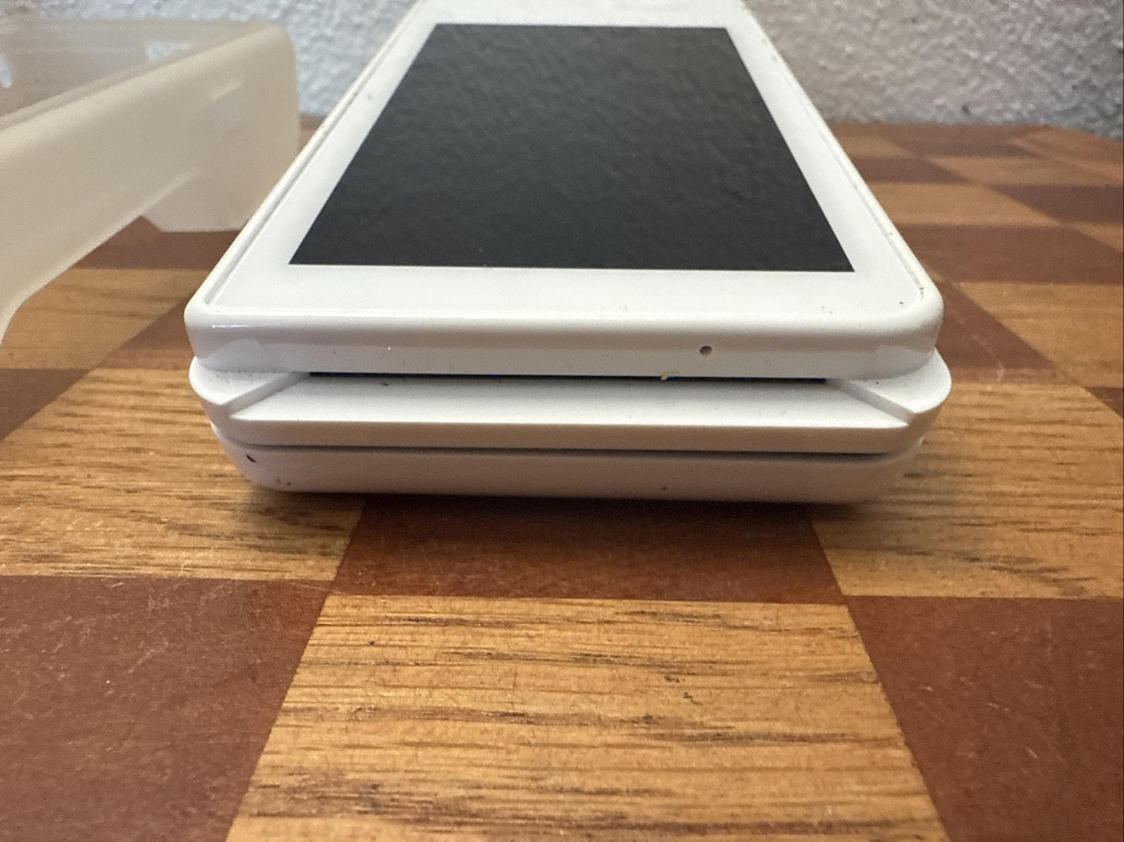 Clover Flex C403 Wireless Credit Card Terminal No Charging Adapter