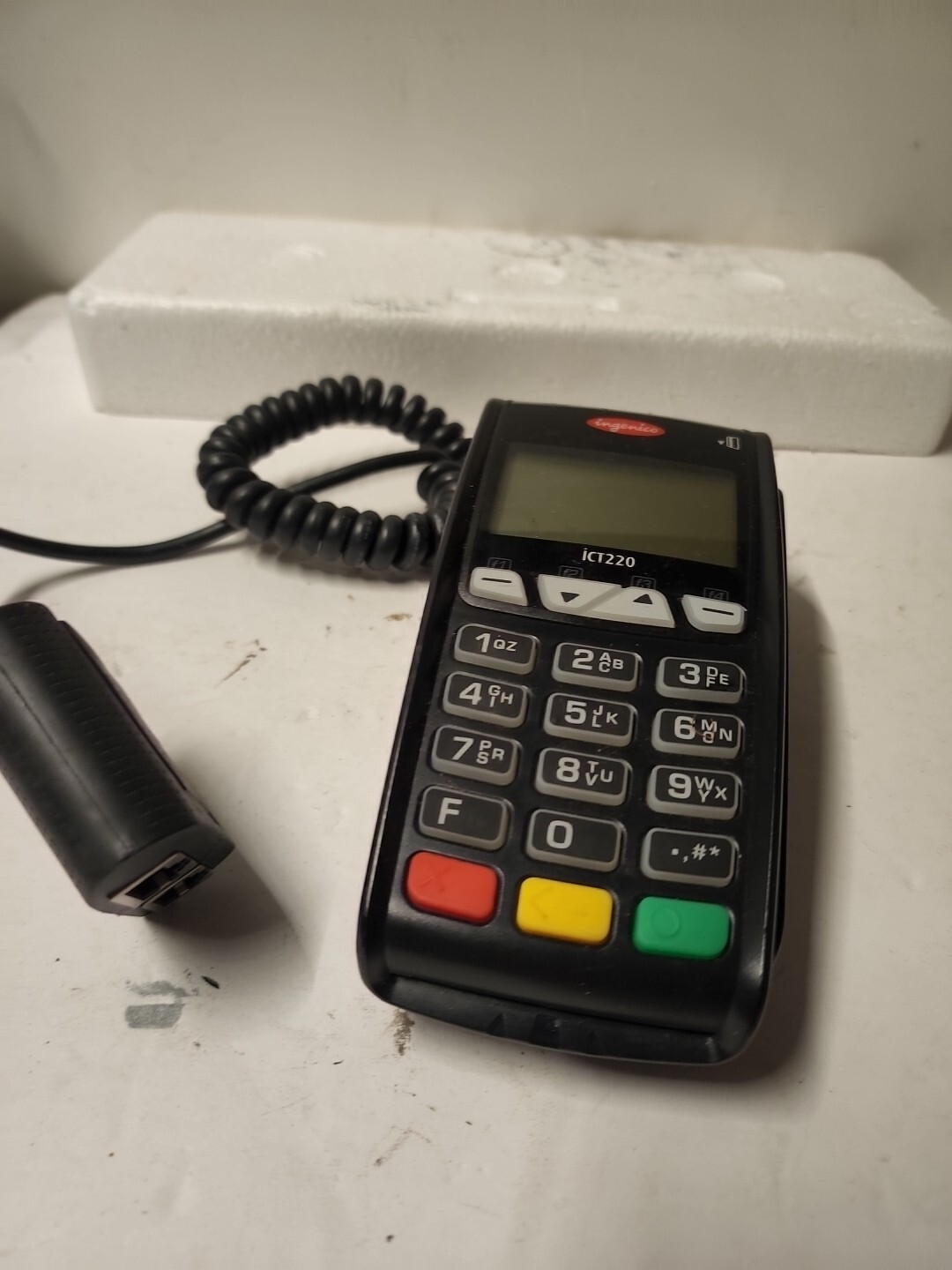 Ingenico ICT220 Credit Card Terminal – Free Shipping