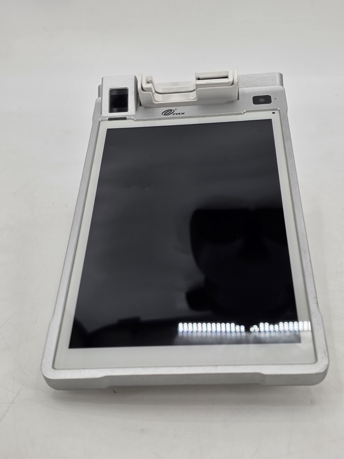 PAX E600 8″ All-In-One Android Terminal E600-A1100-0341-502-EA ~ Factory Reset