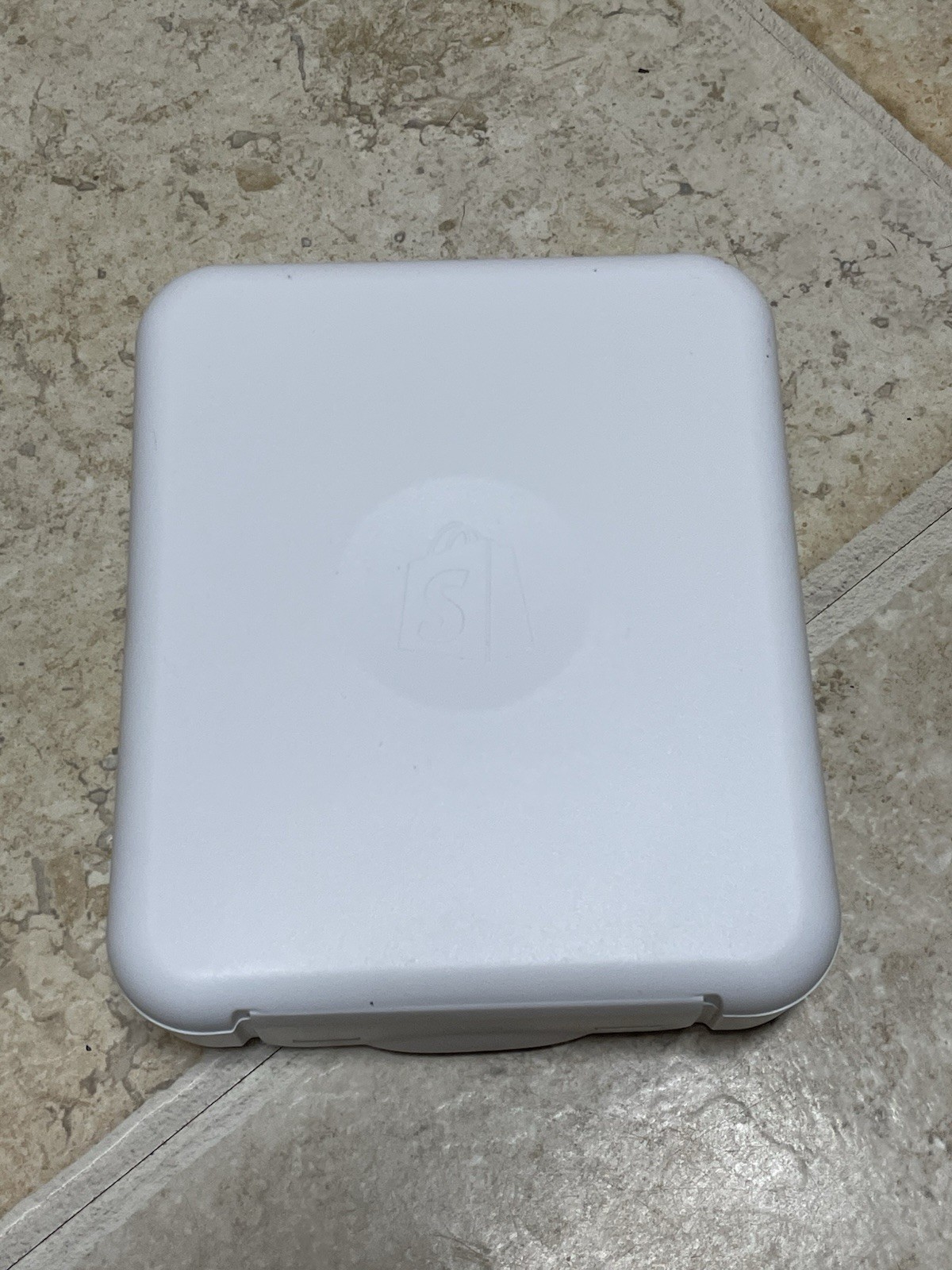 Shopify Chip and Swipe Credit Card Reader White Model S1701 In Box