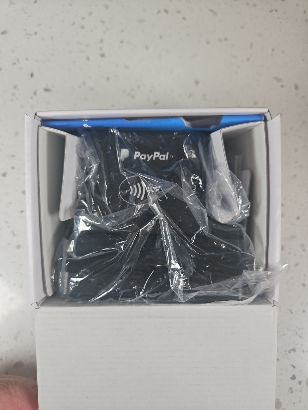 PAYPAL HERE CHIP & TAP READER + CHARGING STAND PCTUSDCRT