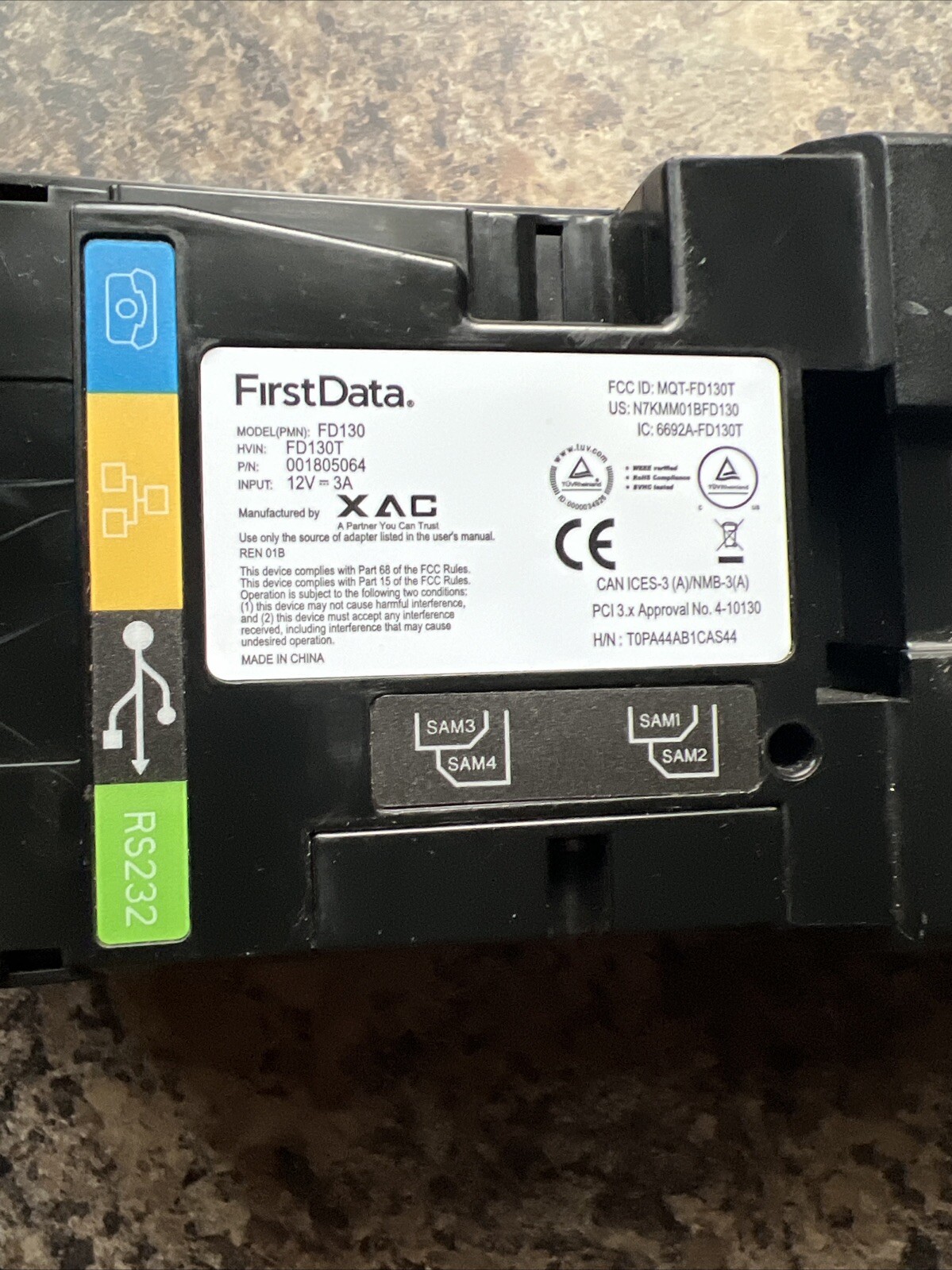 FIRST DATA FD130 CREDIT CARD TERMINAL AND RECEIPT PRINTER