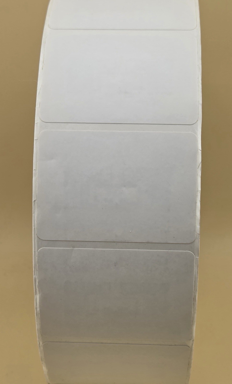 RFID UHF Smart Labels Impinj M730 – 2.5×1.75 – 3″ Core – Roll of ~5,000 Tags