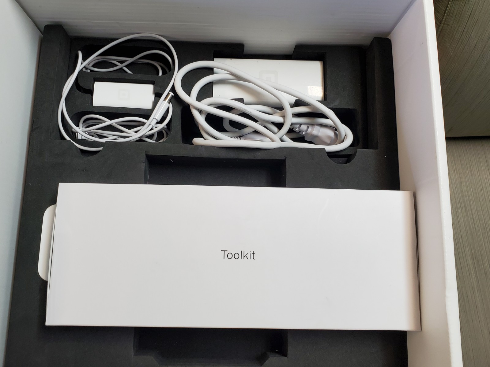 Square Stand iPad POS Credit Card Terminal Kit, Wired, Model S041U White