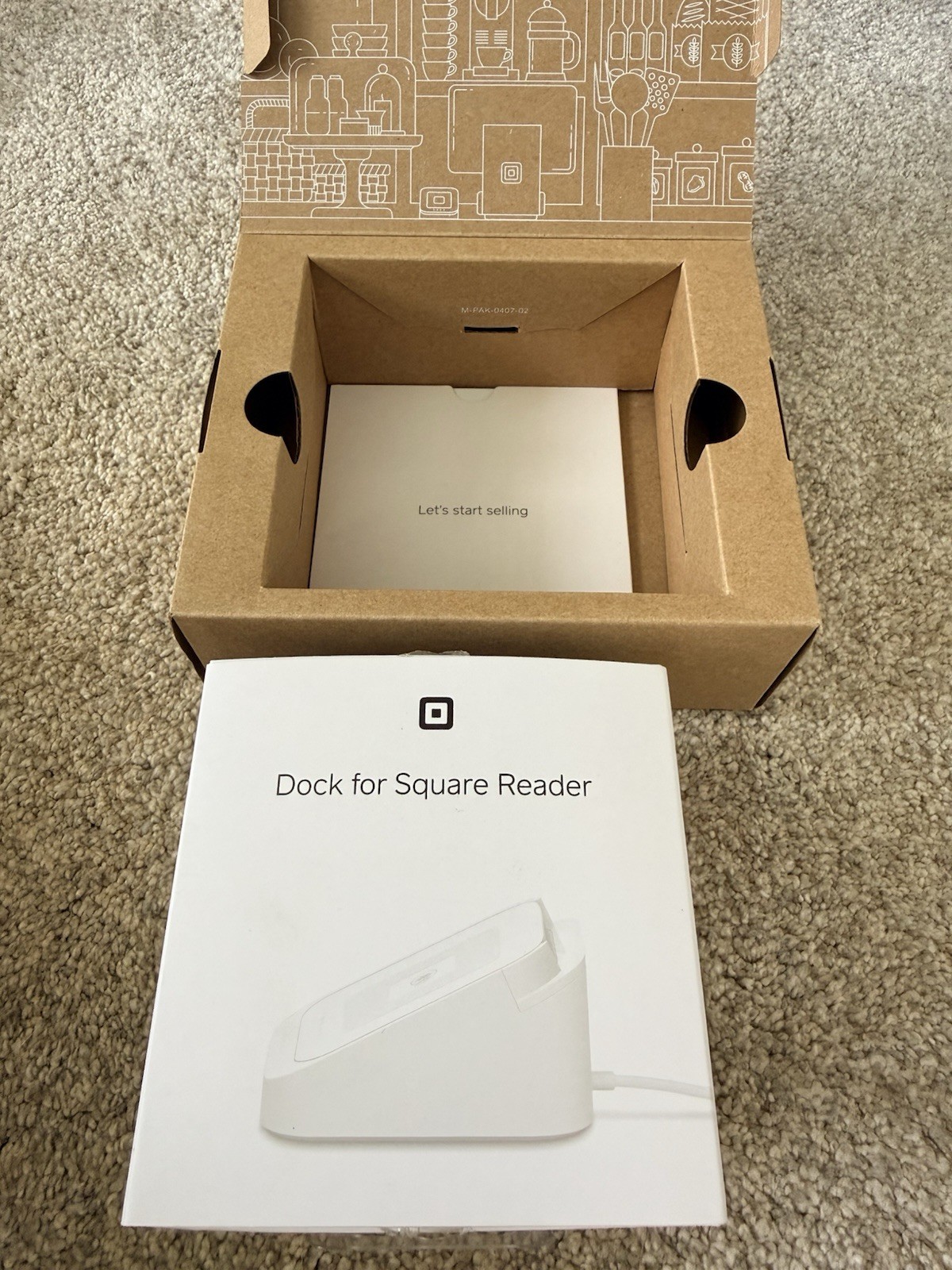 Square A-SKU-0120 Dock for Contactless Credit Card Reader In Box Barely Used
