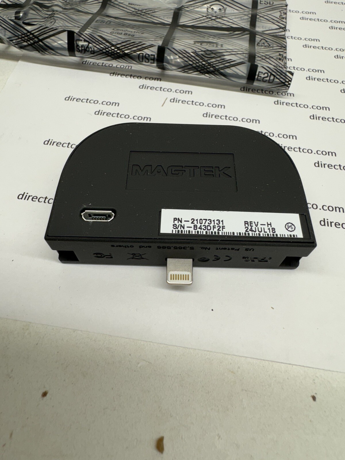 Magtek Magnesafe iDynamo 5 iPhone & iPad Credit Card Reader w/Adapters 21073131