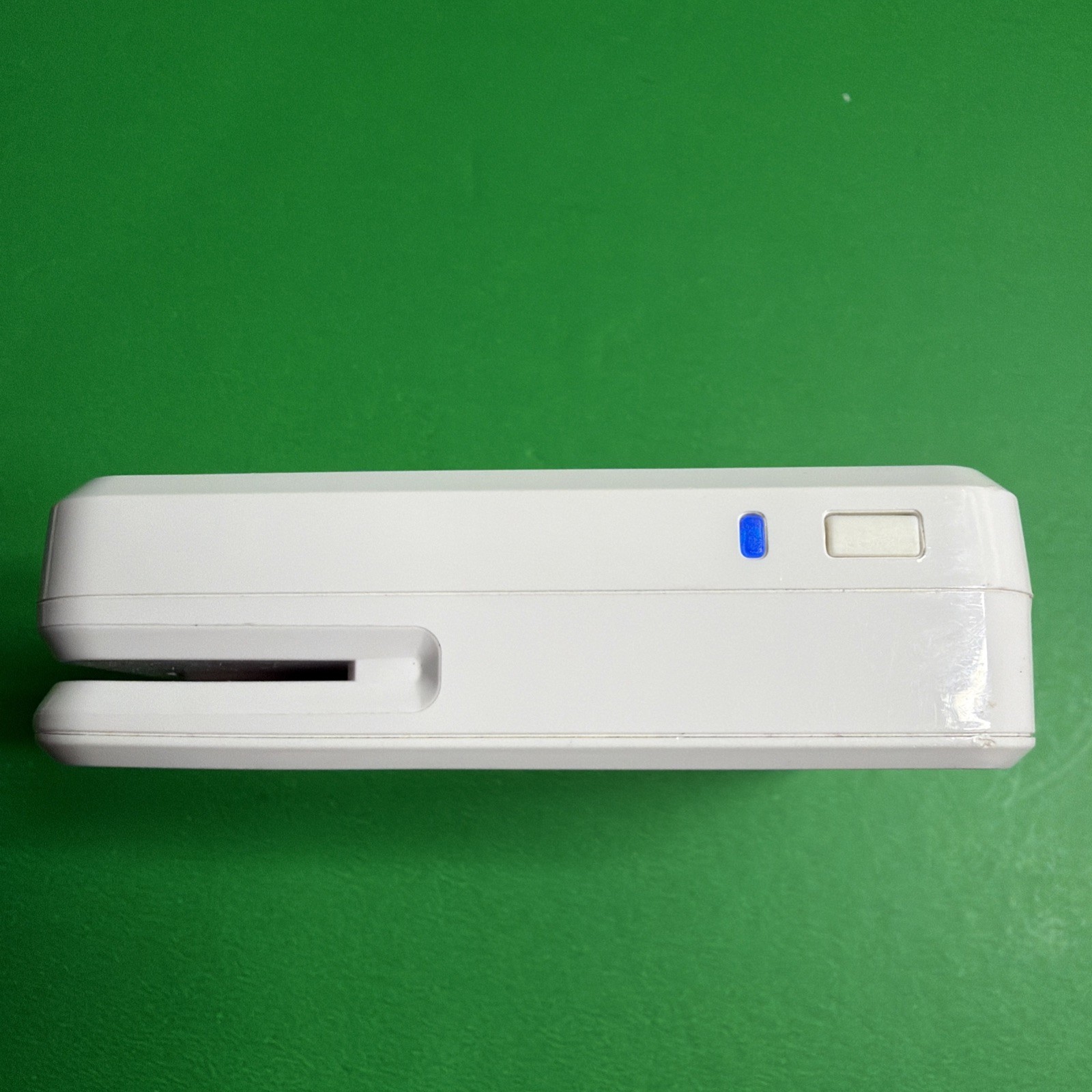 Clover Go RP457 Contactless + Chip + Swipe Card Reader in White