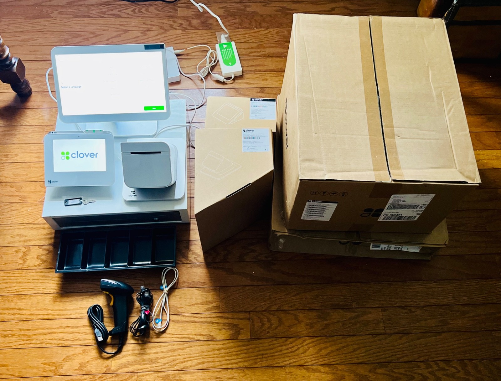 Clover Station Pro POS System Complete P500 C503 S503 H500 D100 FSP120 Scanner