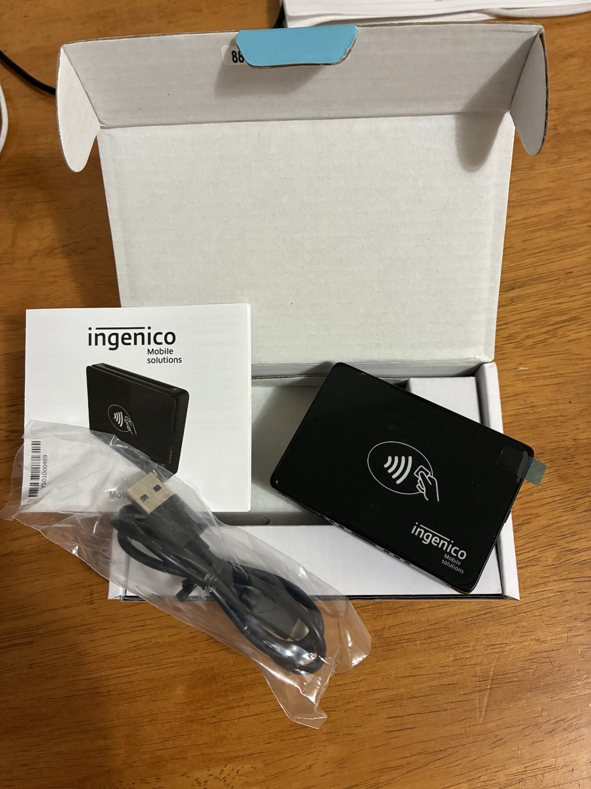 Ingenico Mobile Solutions Apple Pay/Electronic Payment Card Reader Device