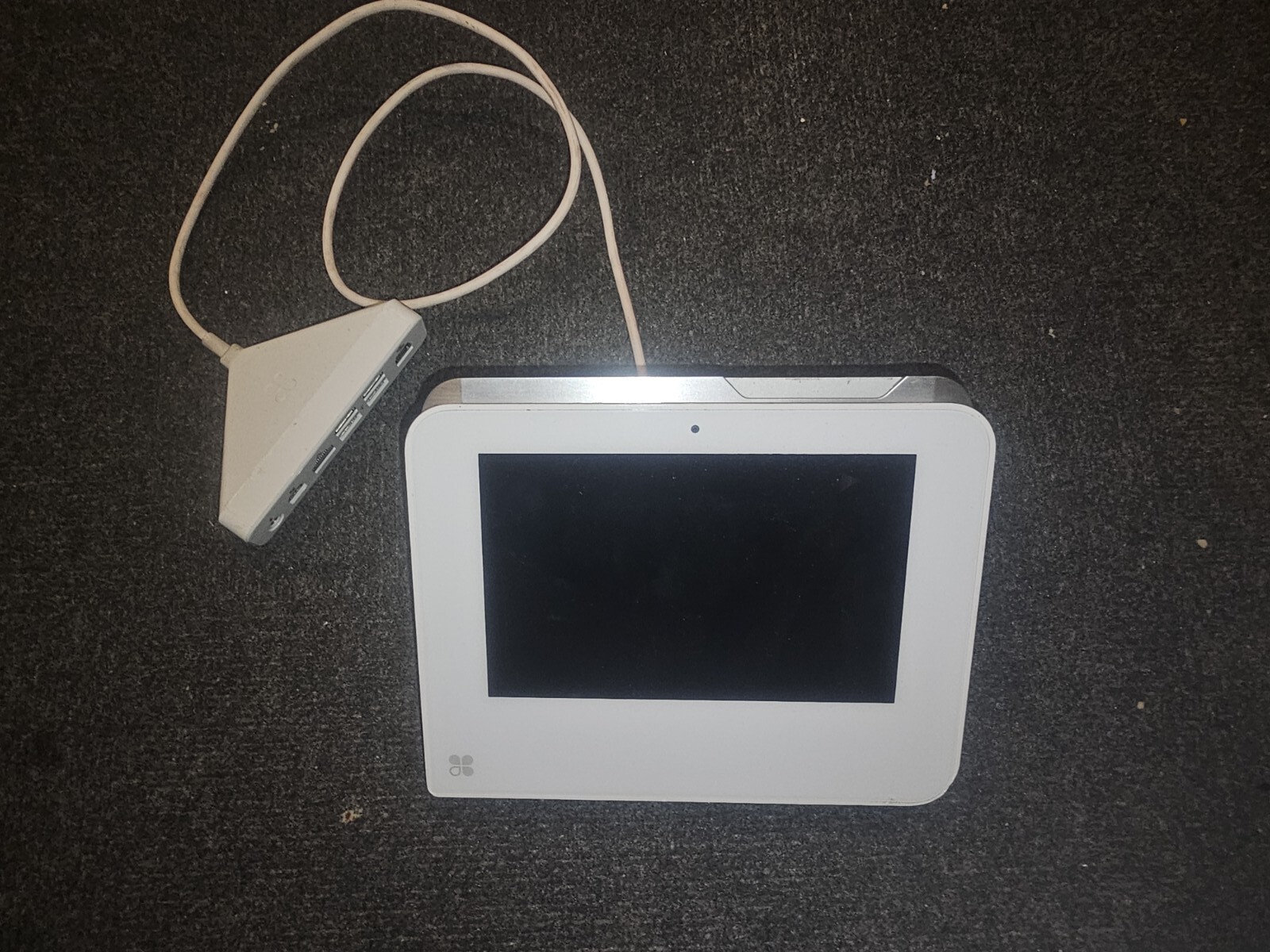 Clover Mini Wifi C300 – Card Reader / POS Point of Sale System