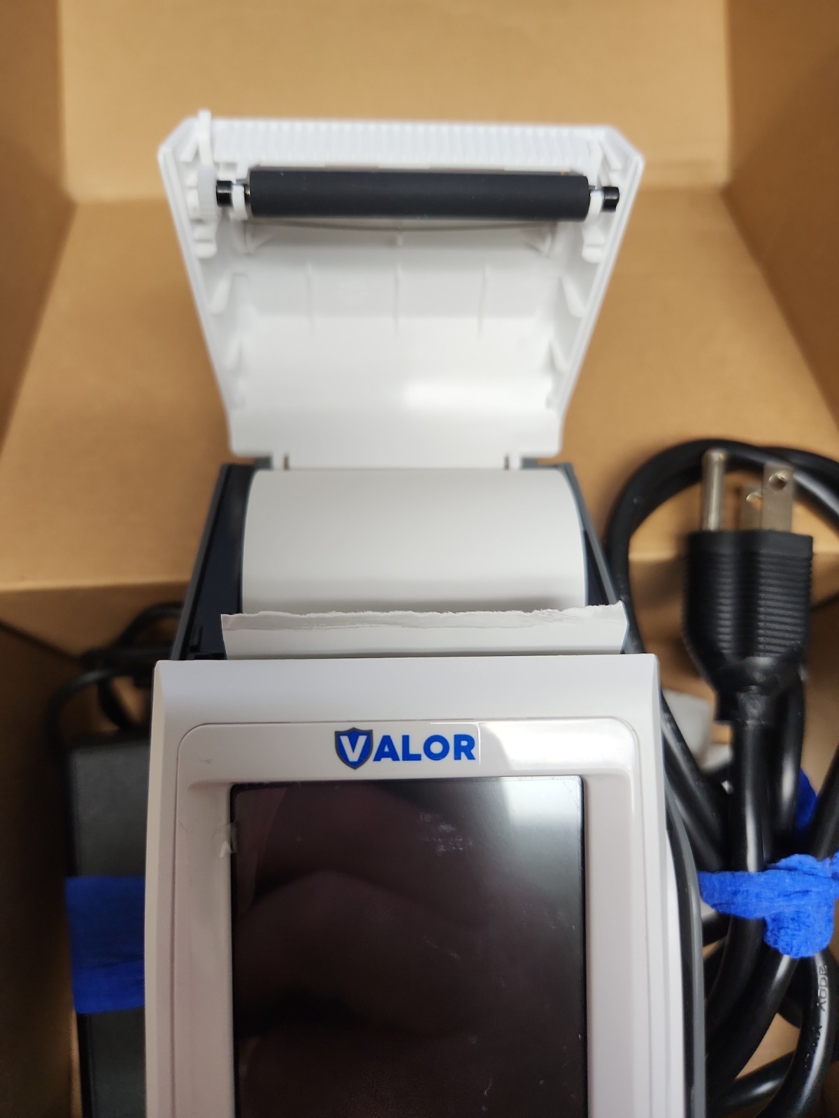 Valor VL100 Wired Credit Card Terminal POS Reader w/ Power Adapter
