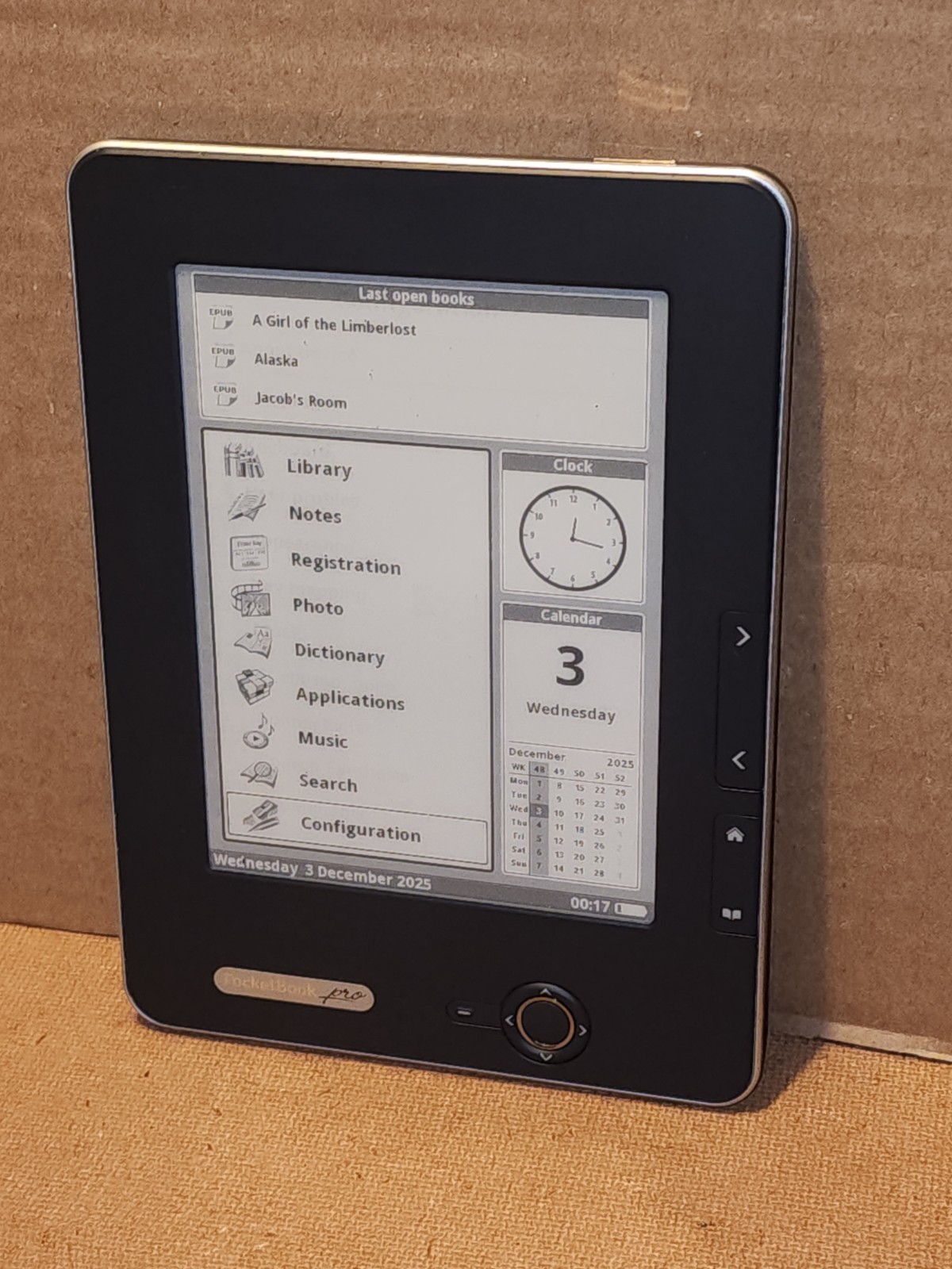 PocketBook Pro 602 E-Reader Eye-Friendly 6” Dark Grey PB602-DY-EN + MicroSD 2GB
