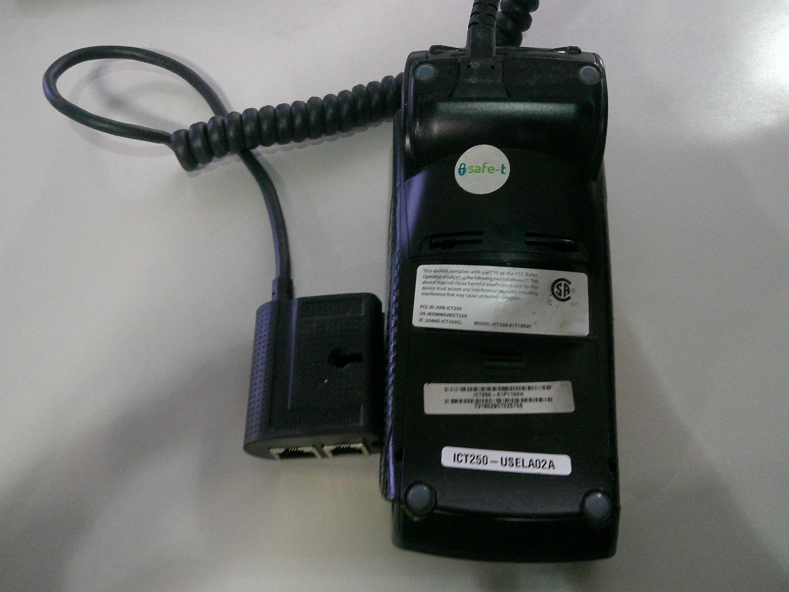 Ingenico iCT250 countertop payment terminal