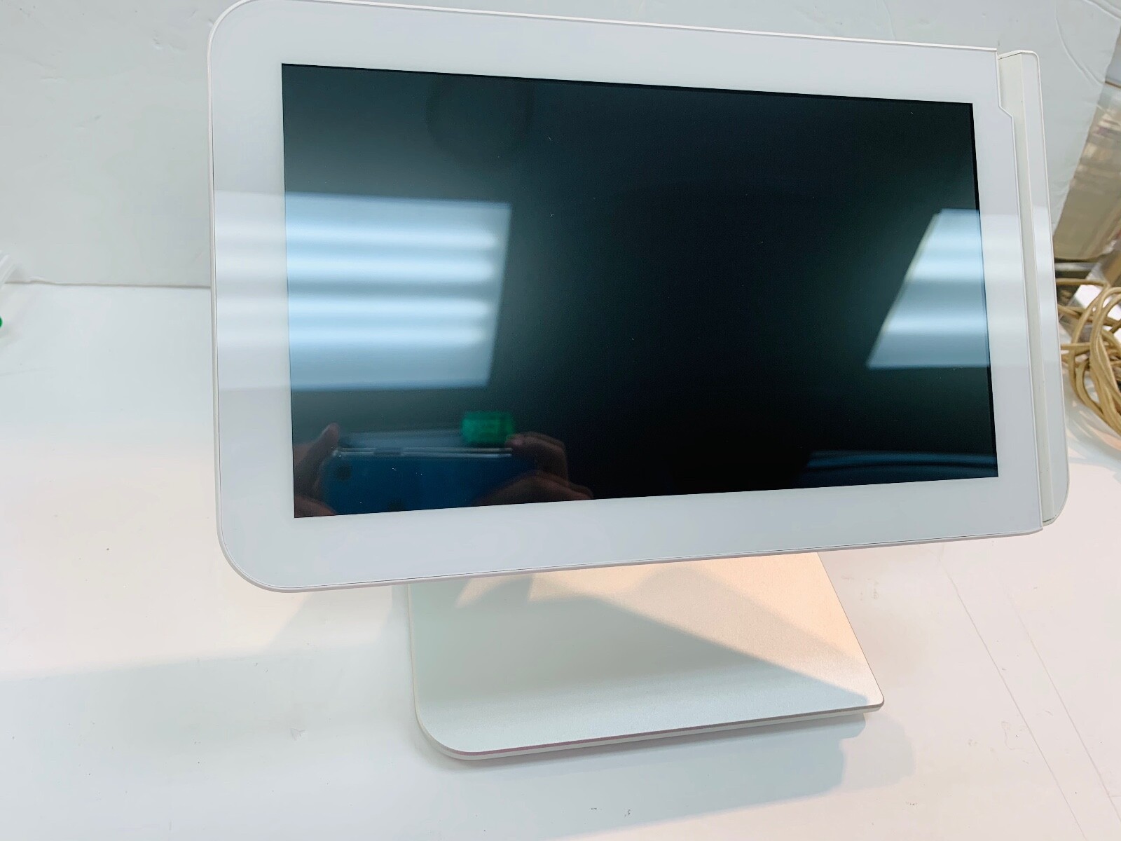 Clover POS 1.0 C100 System Point of Sale Station Only, has contract