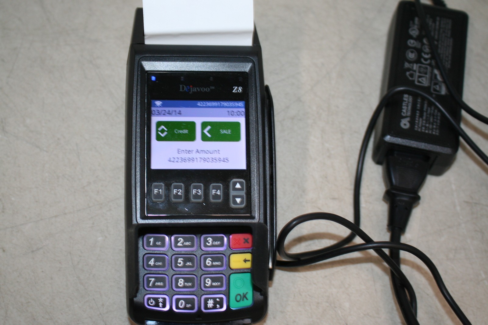 DEJAVOO Z8 – VEGA3000 Credit Card Payment Terminal Powers On- Untested