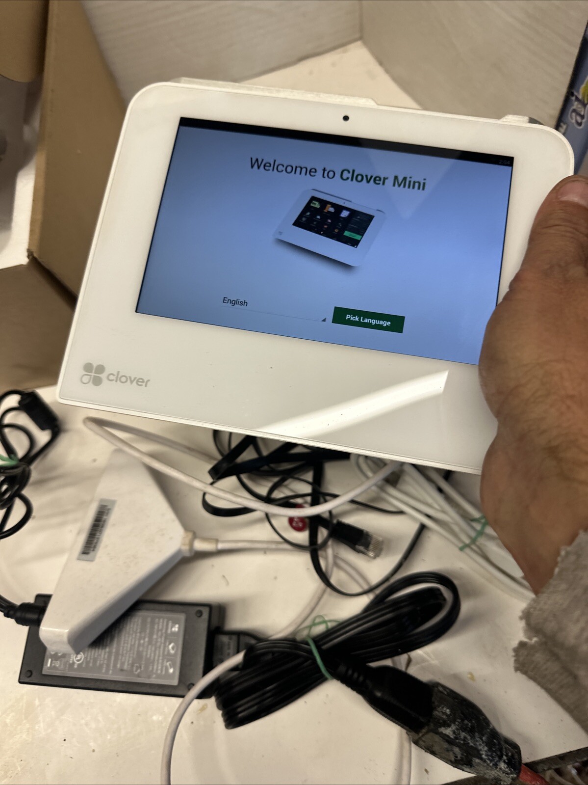 Clover Mini Wifi C300 Card Reader /POS Point of Sale System w/Power Supply