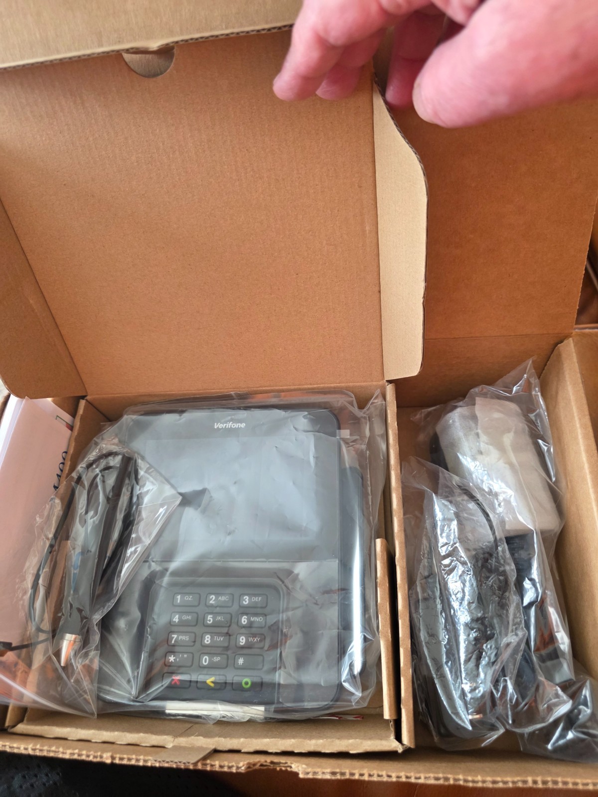 Brand New – Verifone M400 Multilane Terminal M445-403-01-WWA-5