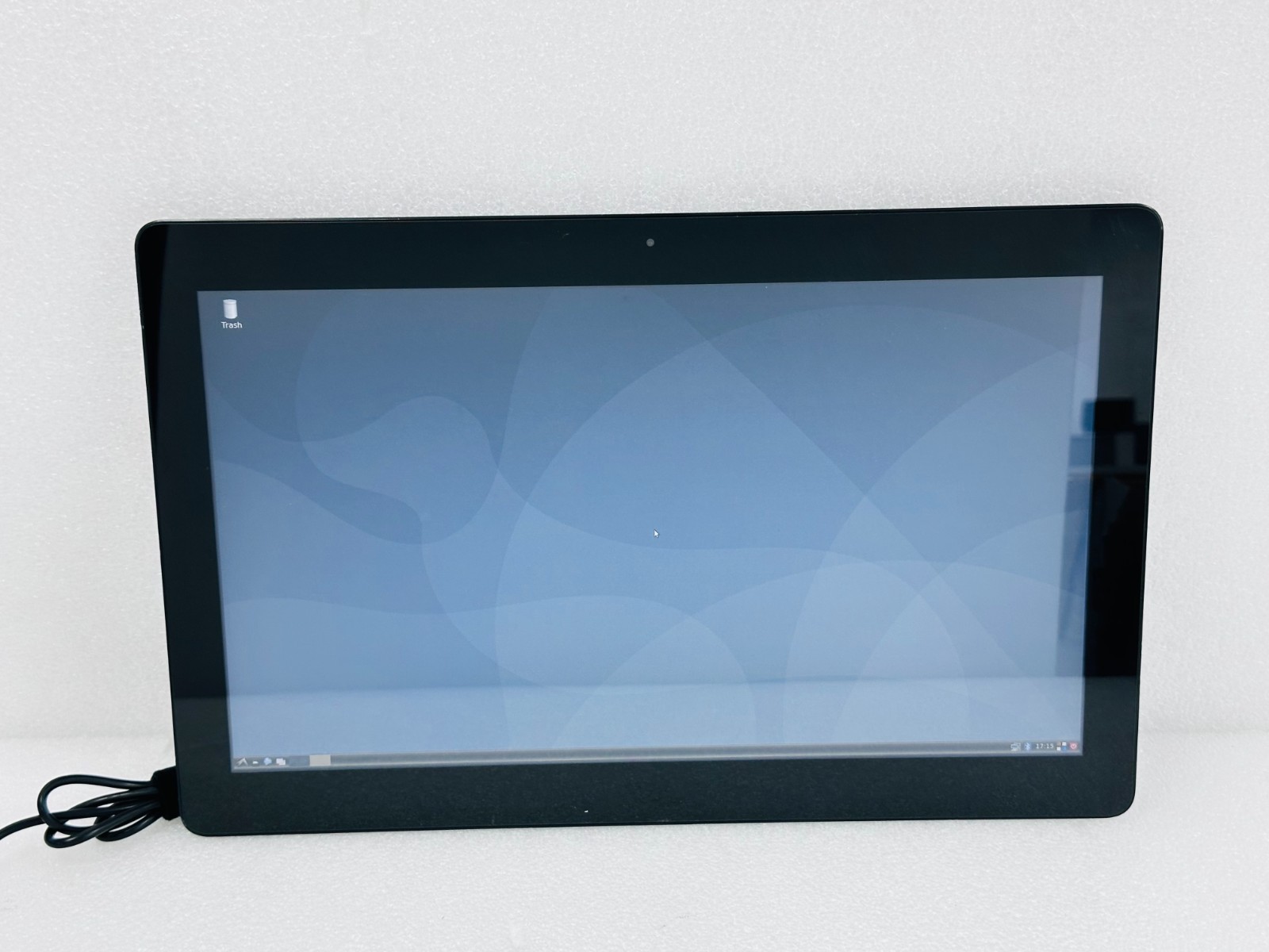 ELO ESY15I4 P/N:E391032 15.6″ ROCKCHIP KERNEL 4GB 32GB flash NO AC ADAPTER 🚚
