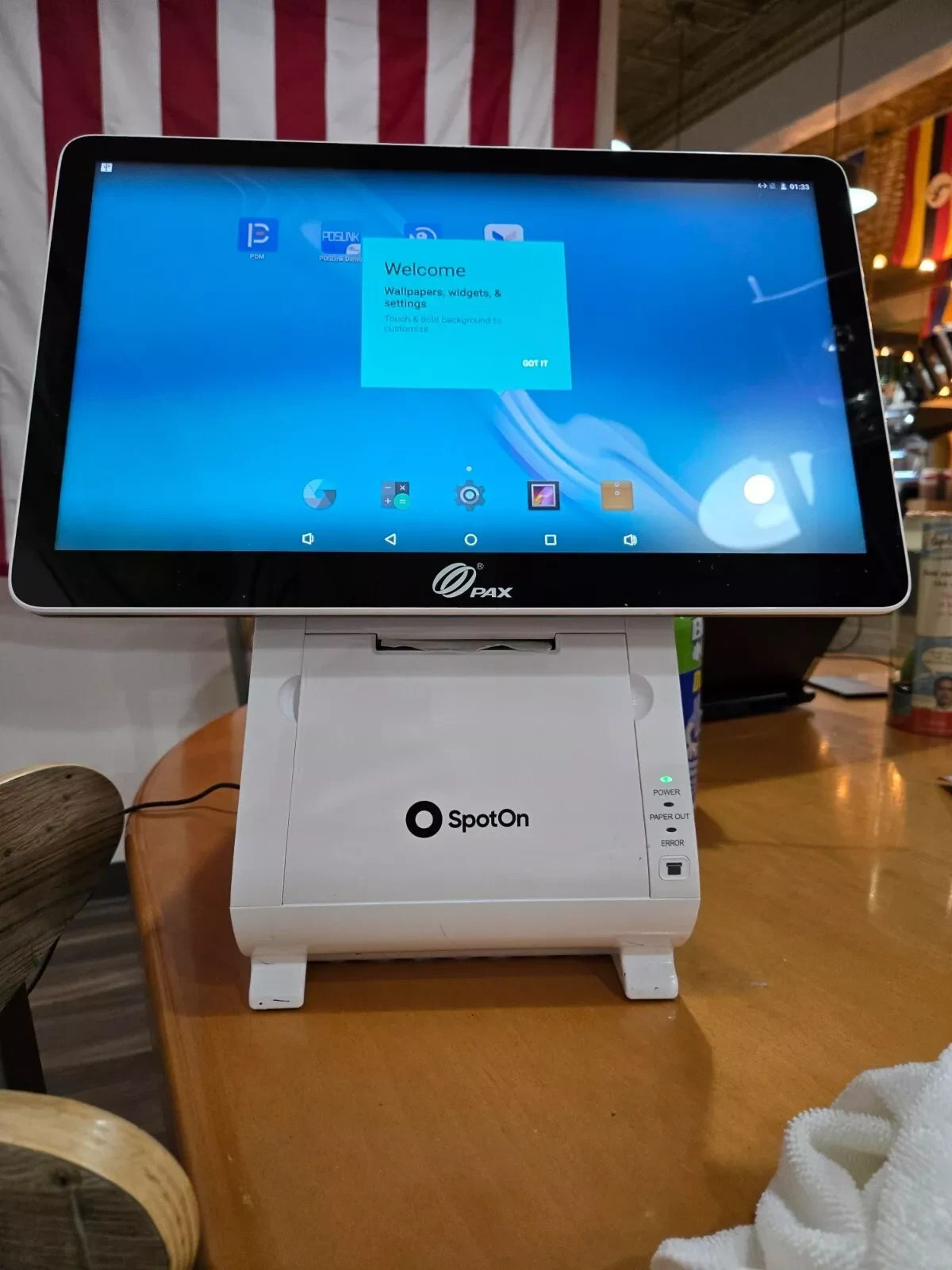 PAX E800 LOCKED to SPOT-ON