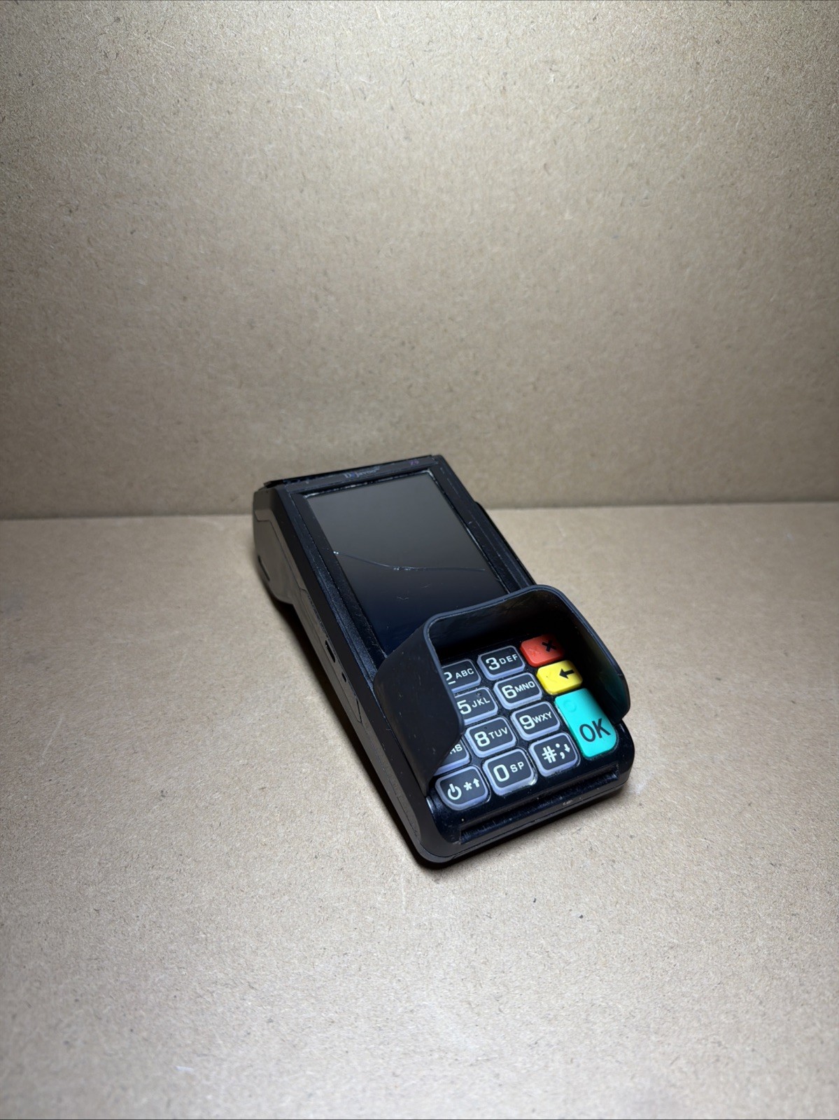 Dejavoo Z9 Payment Terminal – WiFi/4G Model: VEGA3000 10508051