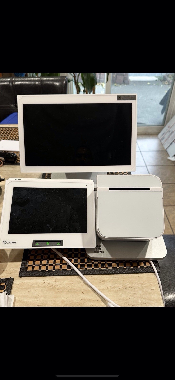 Clover Station Duo Display POS Terminal, receipt printer and card tap/swipe