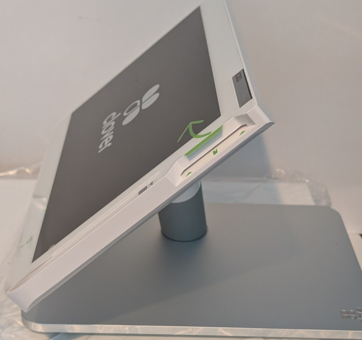 Clover Station C500 POS System/P550 Printer/Card Reader Pin Pad/D100 Register