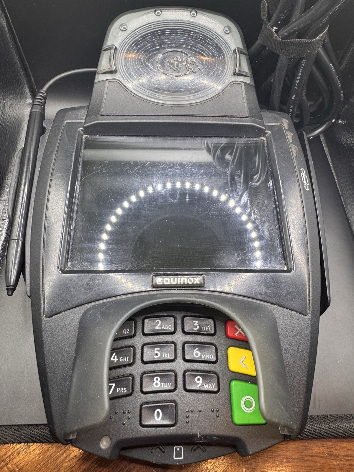 Equinox L5300 Contactless Credit Card Payment Terminal w/ Stylus & Power Supply
