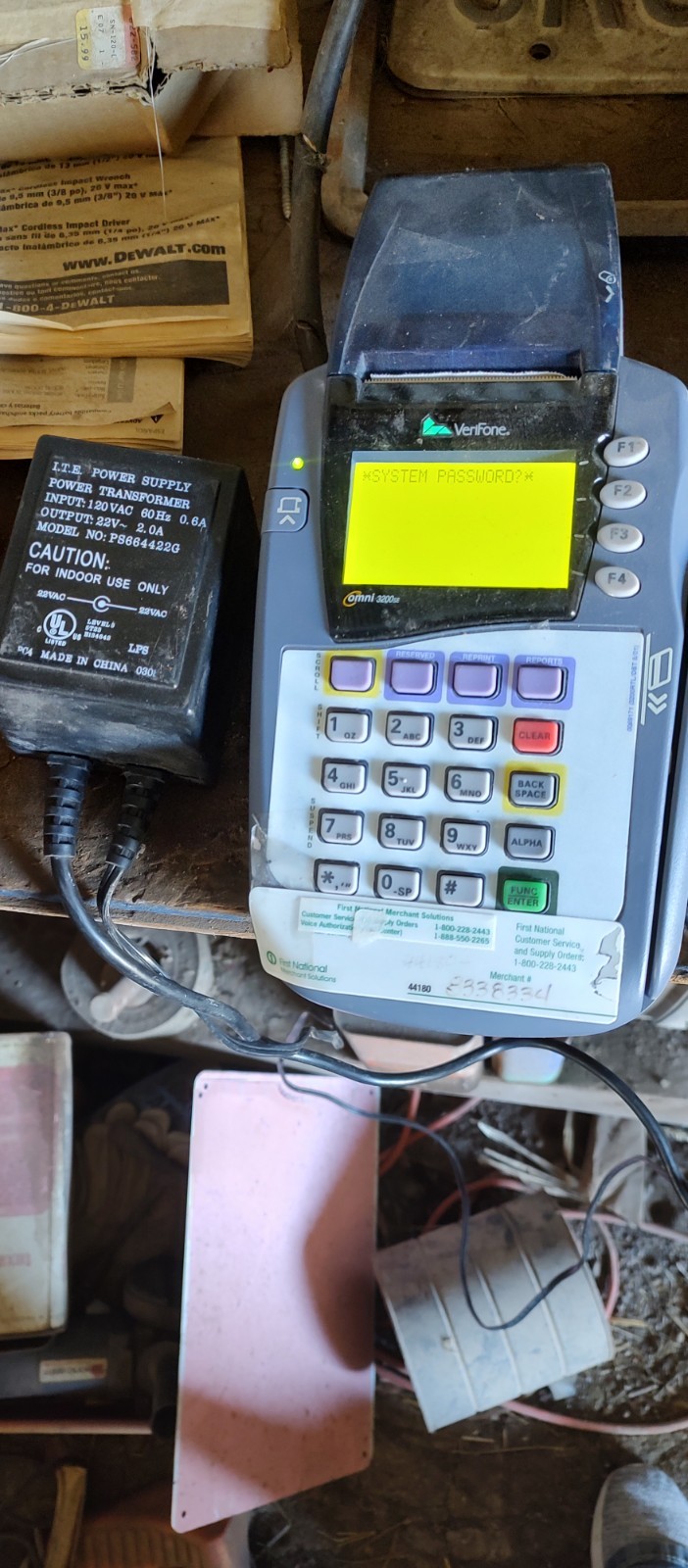 Verifone VX520 EMV NFC