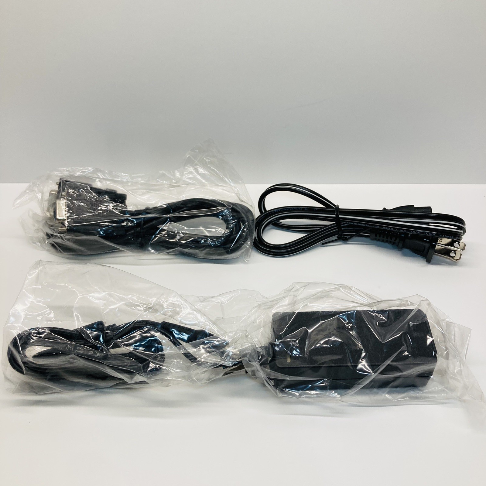 Serial Mux For 4 Sets POS Devices Model KM-100 STL Solutions S/N KM10011l00091