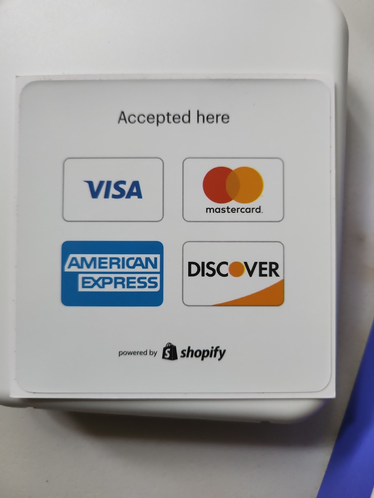 Shopify Chip and Swipe Credit Card Reader Wireless White Model S1701 – NEW
