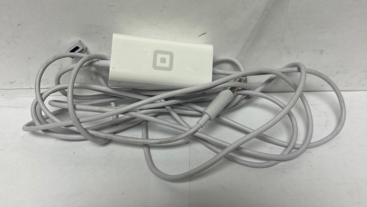 Square Stand S089 POS System With Cables SN:046CS142A7002067 WORKS