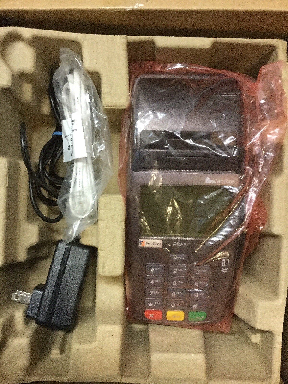 VeriFone-POS-Credit-Card-Terminal-Model-FD55-First-Data