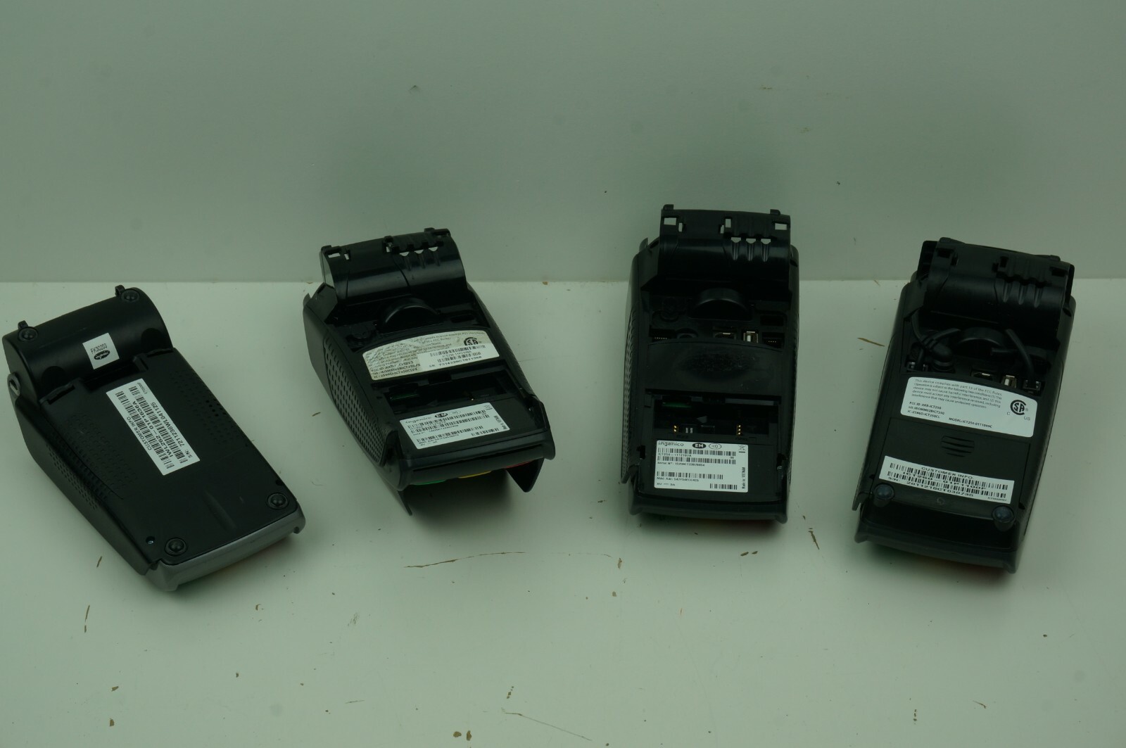 Lot of 4 Ingenico iCT250 Credit Card Machine