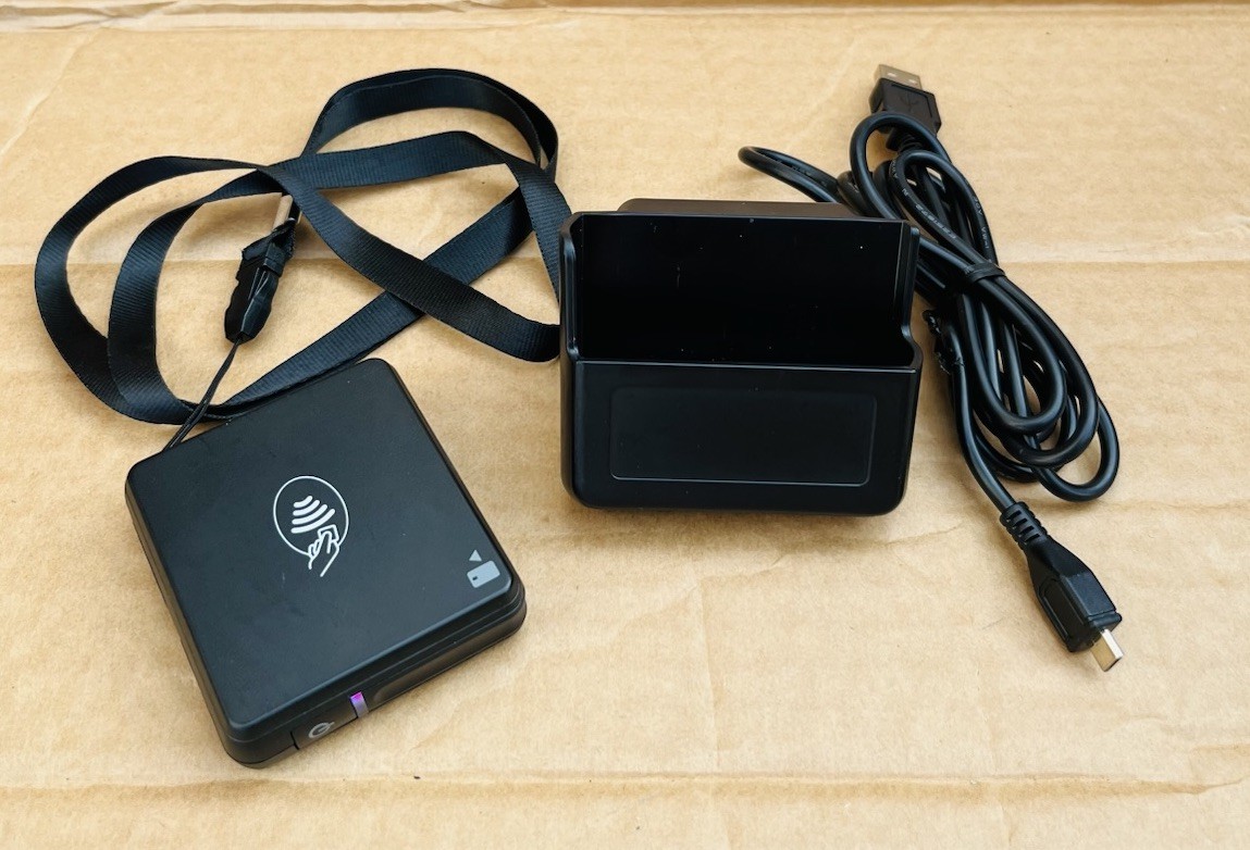 BBPOS CHIPPER 2X POS Bluetooth Credit Card Chip Reader Scanner 2AB7X-CHC2XBT