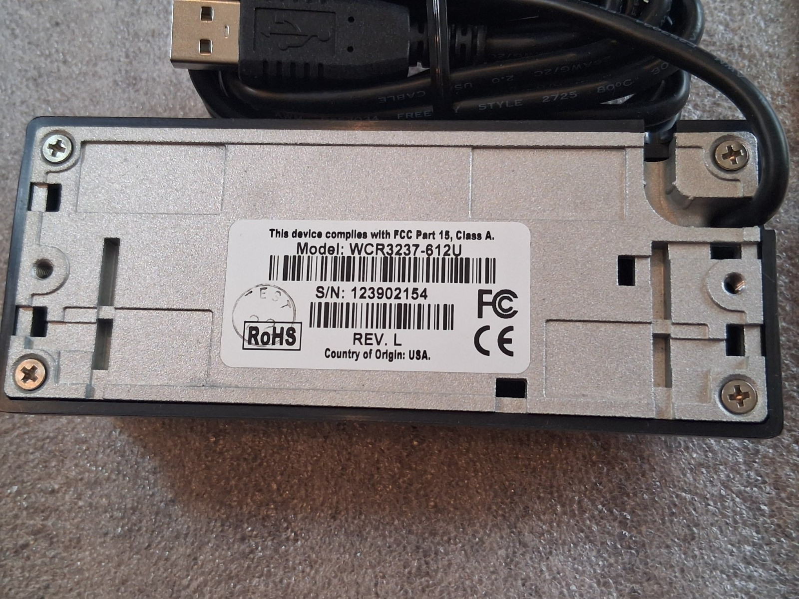 Idtech WCR3237-612U Omni Barcode and MagStripe Reader, Track 1, 2