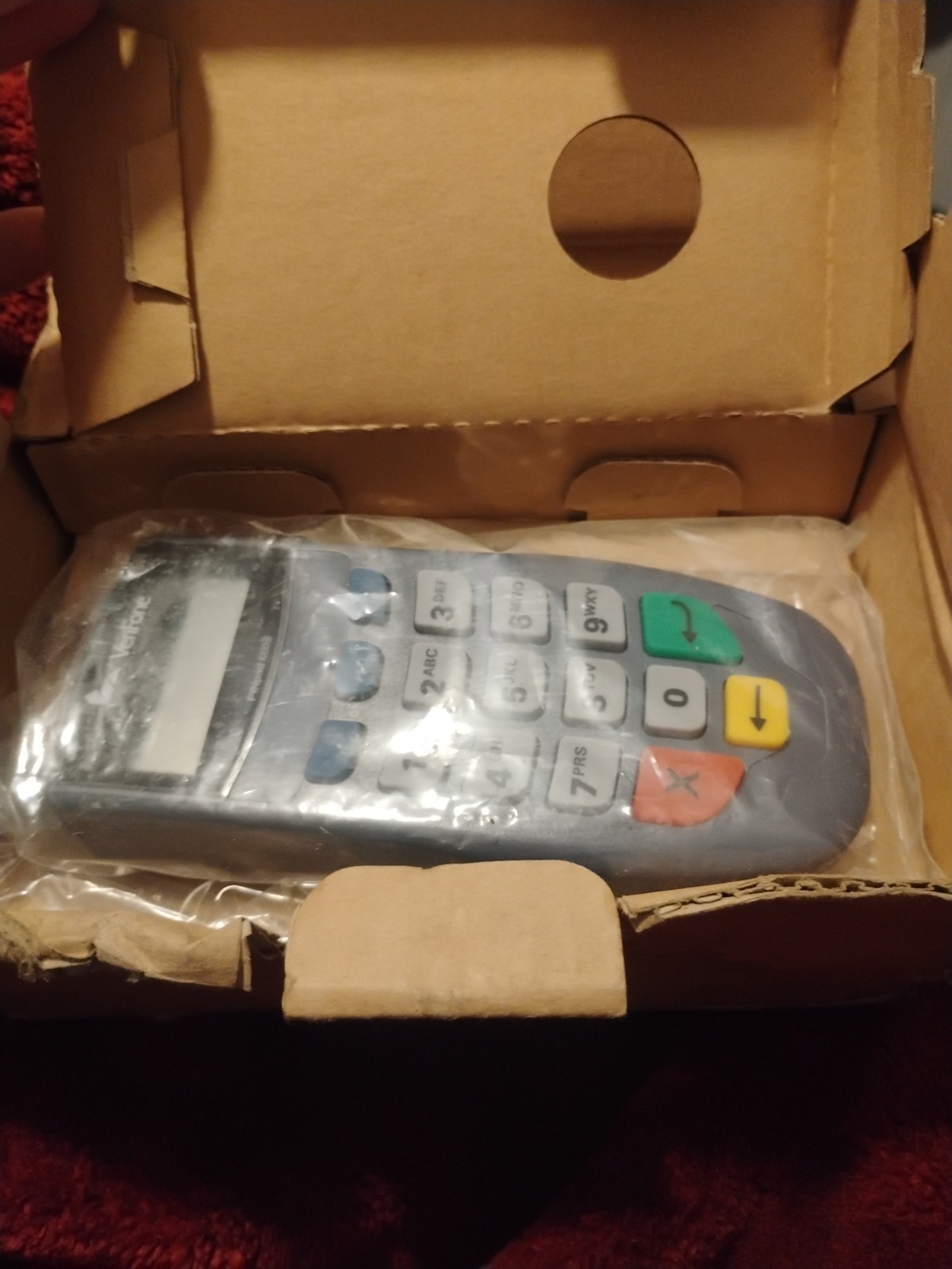 PINPAD 1000SE, MS/DUK/3DES STD POS SYSTEMS (New Open-Box)