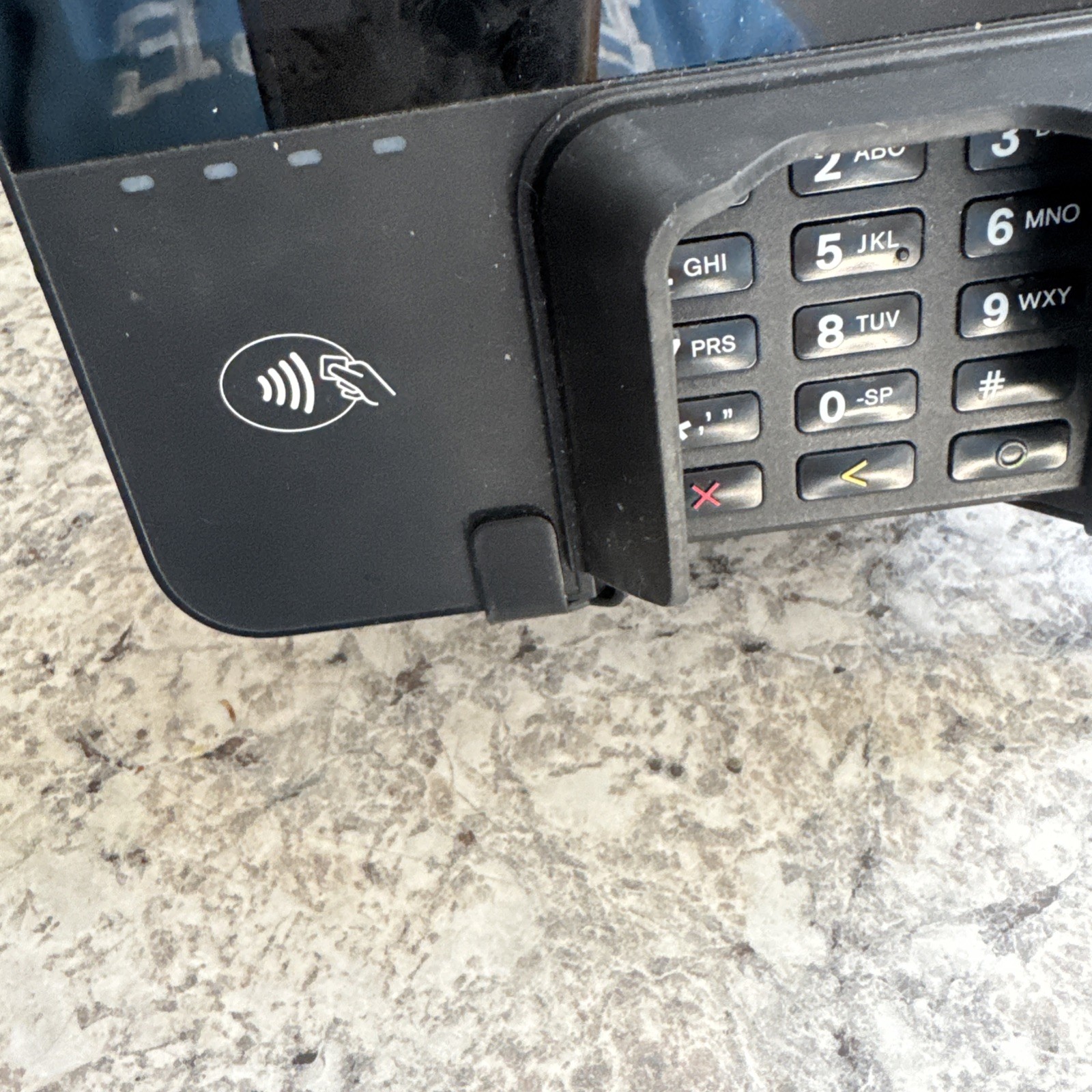 Verifone M440 Credit Card Pinpad W/ Pedestal